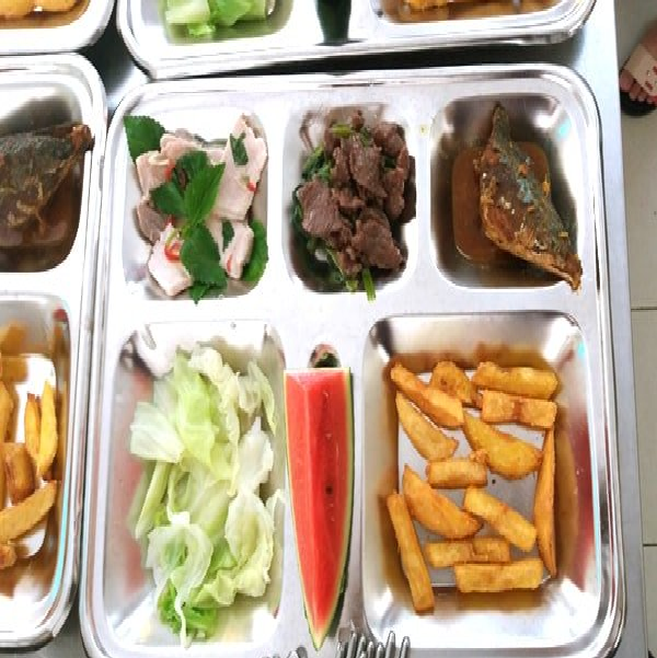 cung-cap-suat-an-benh-vien_01